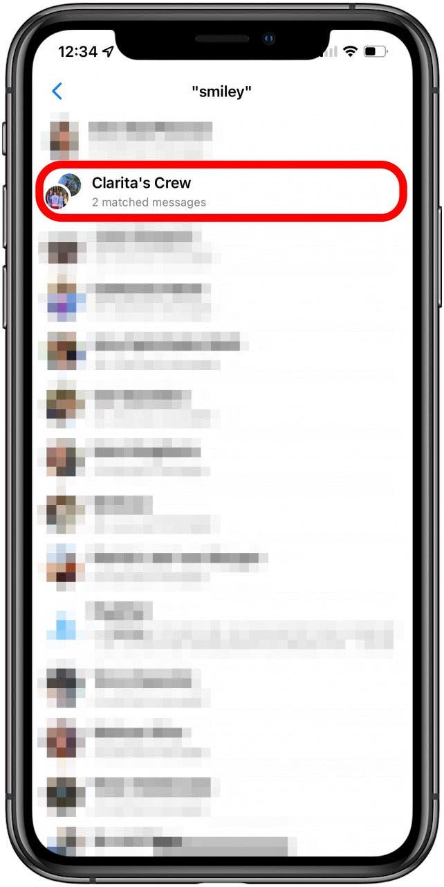 Facebook Messenger listera les conversations avec le terme de recherche correspondant et combien de fois il a été mentionné.