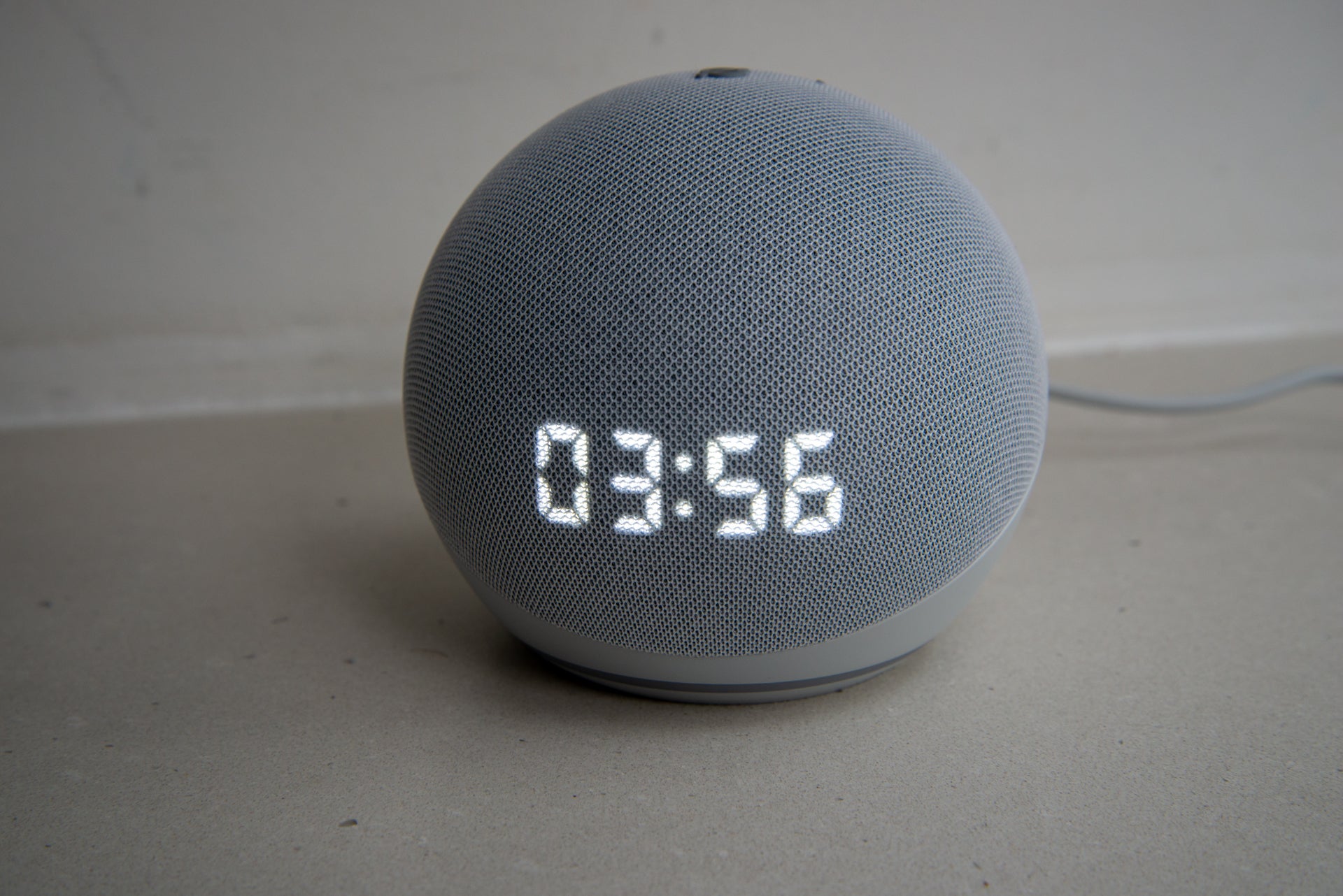 1643382038 LEcho Dot with Clock revient a son prix Black Friday