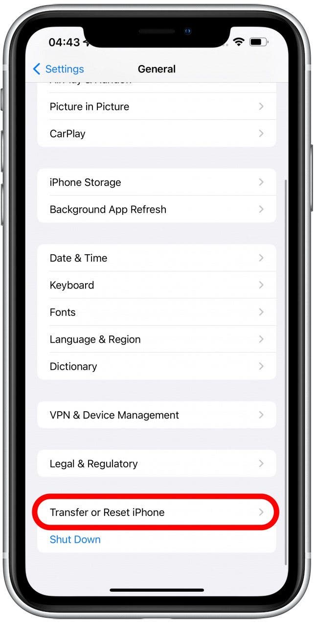Faites défiler vers le bas pour transférer ou réinitialiser l'iPhone - l'un de mes airpods ne fonctionne pas