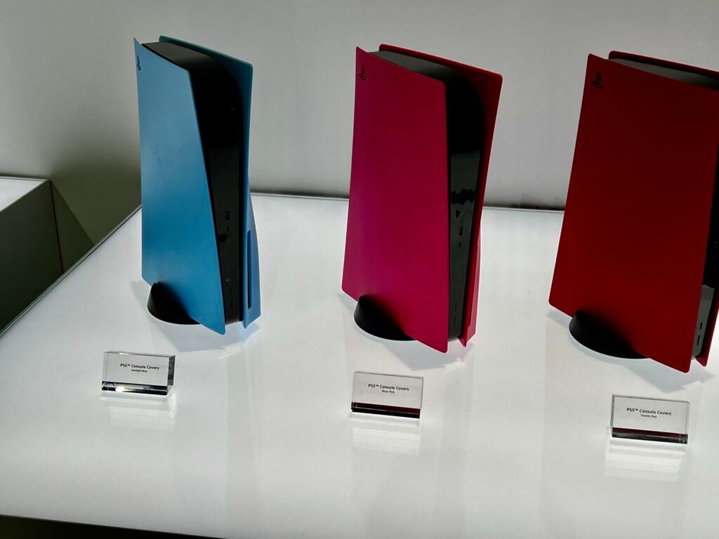 Les nouvelles couleurs de la PS5 sont encore plus belles