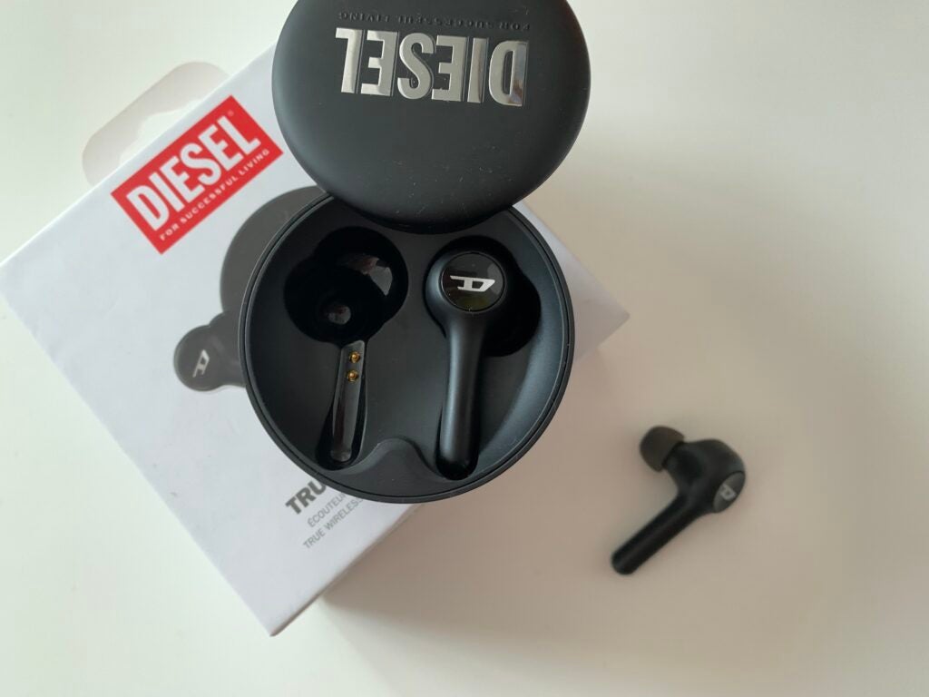 Écouteurs Diesel True Wireless avec un écouteur hors étui