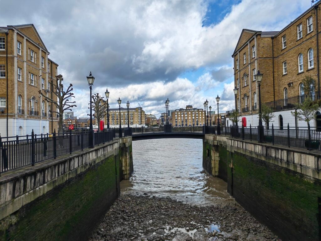 Image du pont et de la Tamise prise par le Huawei P50 Pocket
