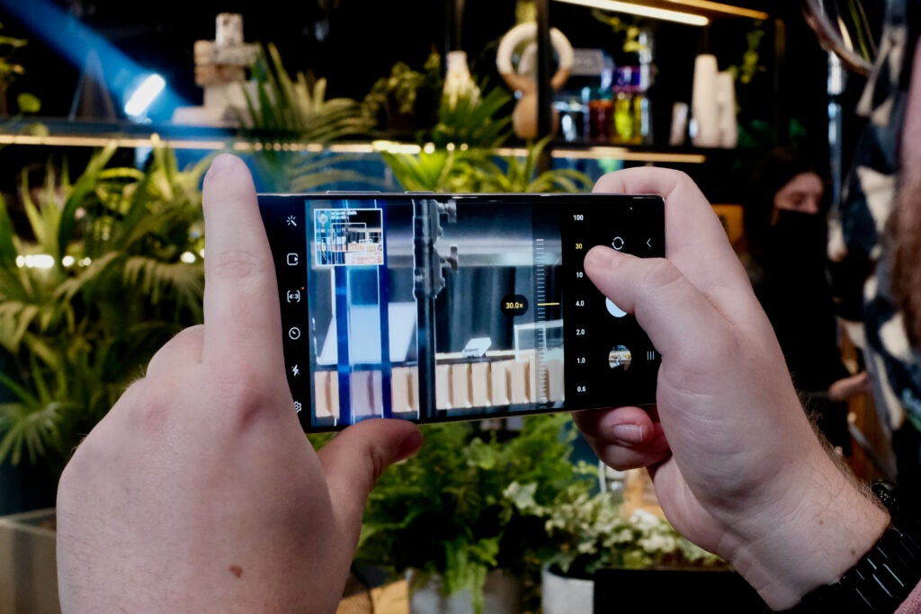Samsung Galaxy S22 Ultra 3