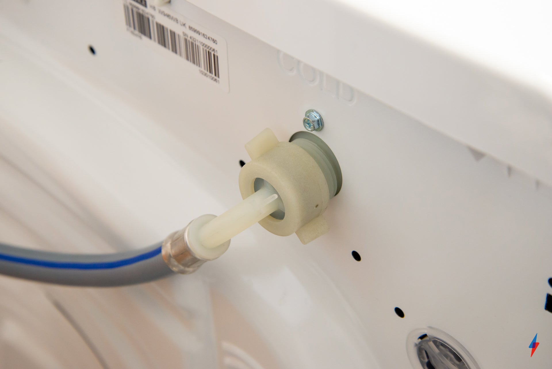 1644916569 96 Comment installer une machine a laver