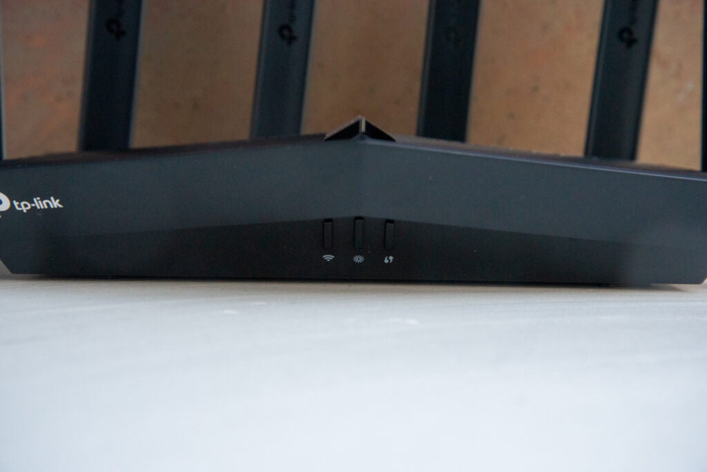 TP-Link Archer AX90 avant