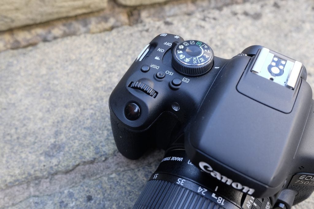 Canon augmente les prix des objectifs RF et EF