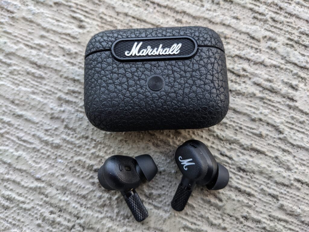 Marshall Motif ANC Case Closed Buds Out