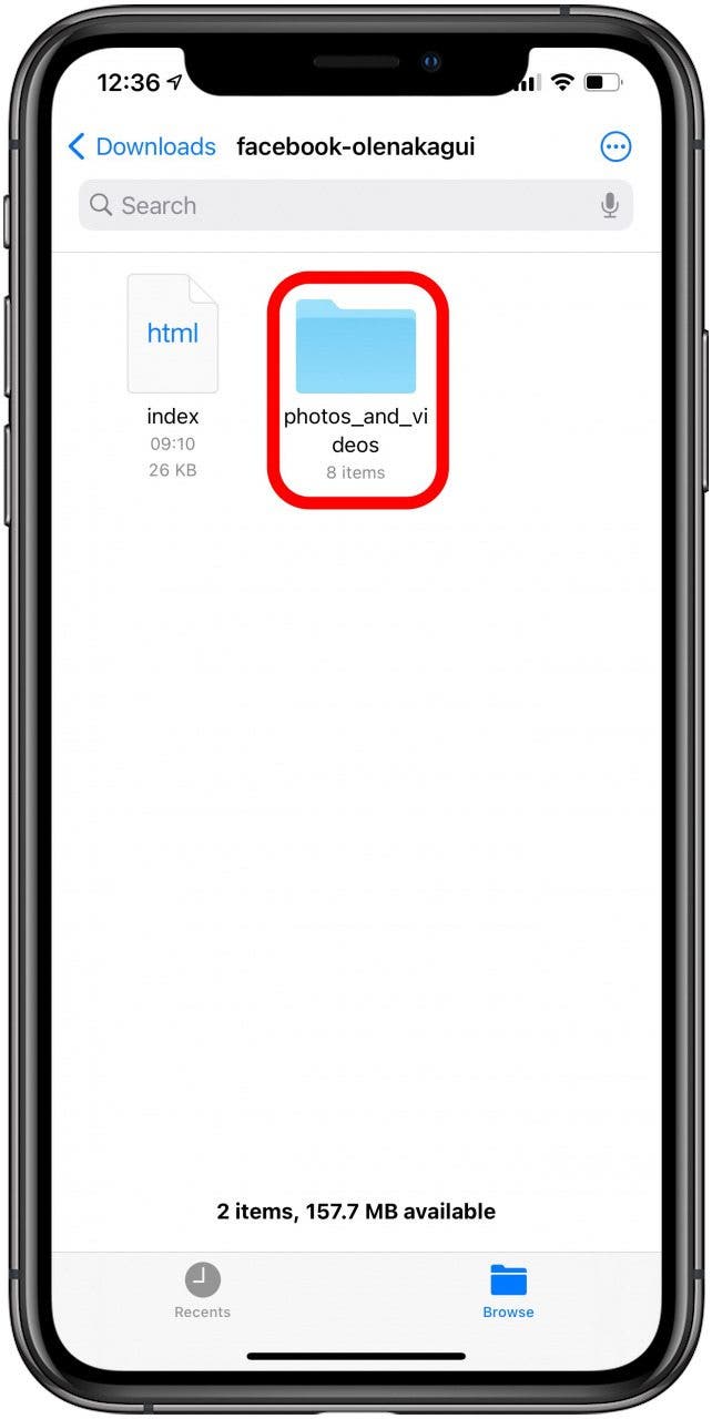 Accédez à photos_and_videos.