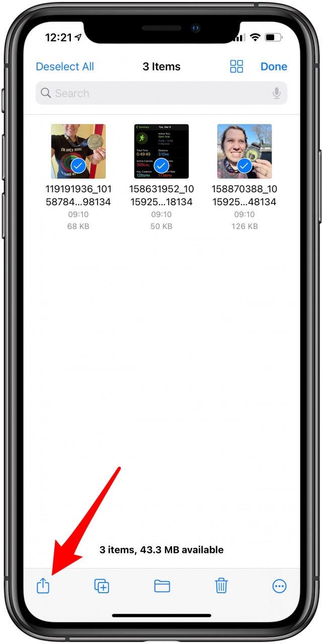 Appuyez sur l'icône du menu de partage dans le coin inférieur gauche.