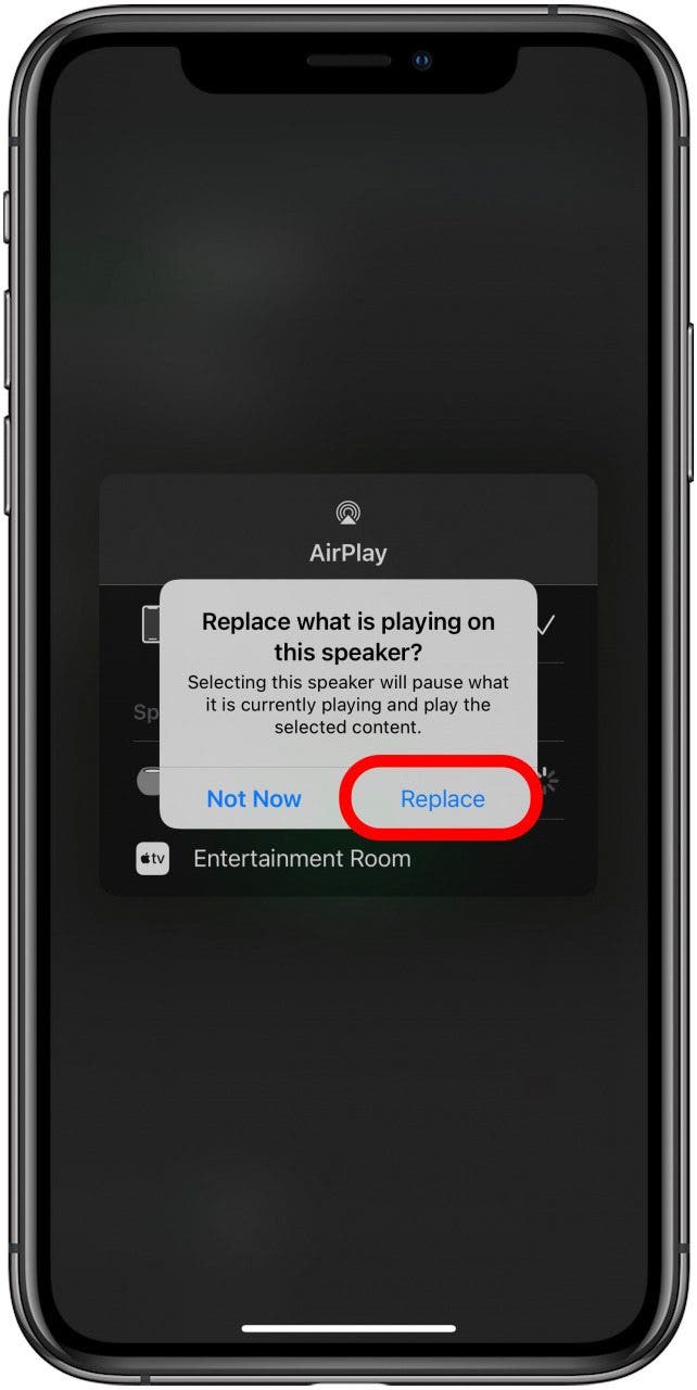 Si vous jouez déjà à autre chose sur ce HomePod, vous devrez appuyer sur Remplacer.