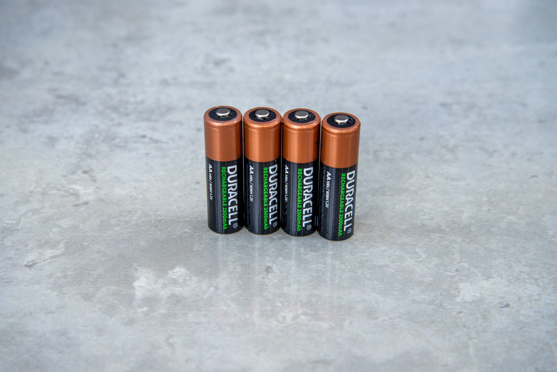 1647982837 Examen Duracell Rechargeable AA 2500mAh