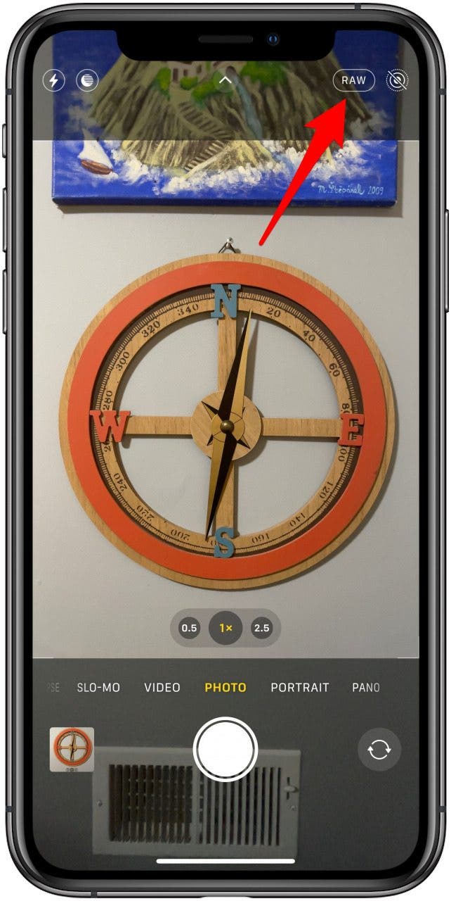Appuyez pour activer les photos ProRAW sur votre appareil photo iPhone