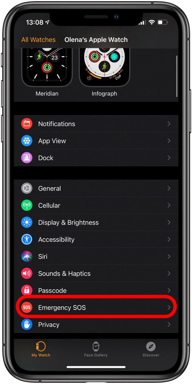 Ouvrez l'application Watch sur votre iPhone et appuyez sur SOS d'urgence.