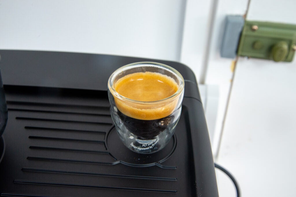 Breville Barista Max+ VCF152 shot d'espresso