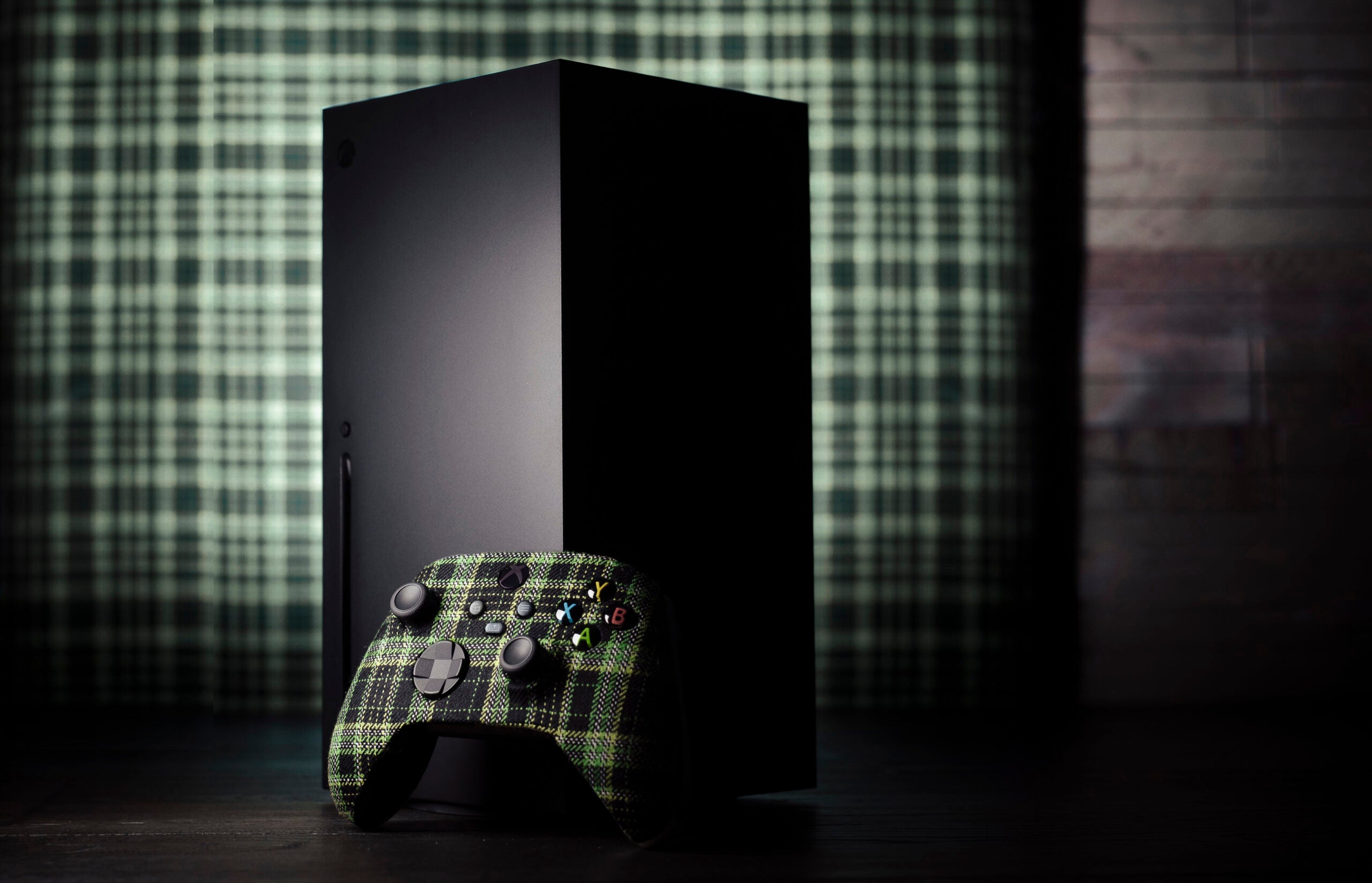 1651212967 Les fans peuvent gagner une manette Xbox tartan super rare