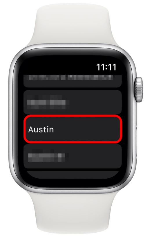 Faites défiler vos contacts pour ajouter un ami.