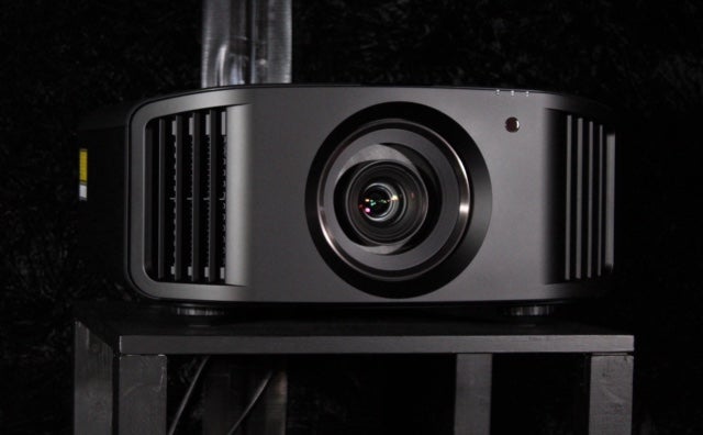 1652782092 Test du JVC DLA NZ8