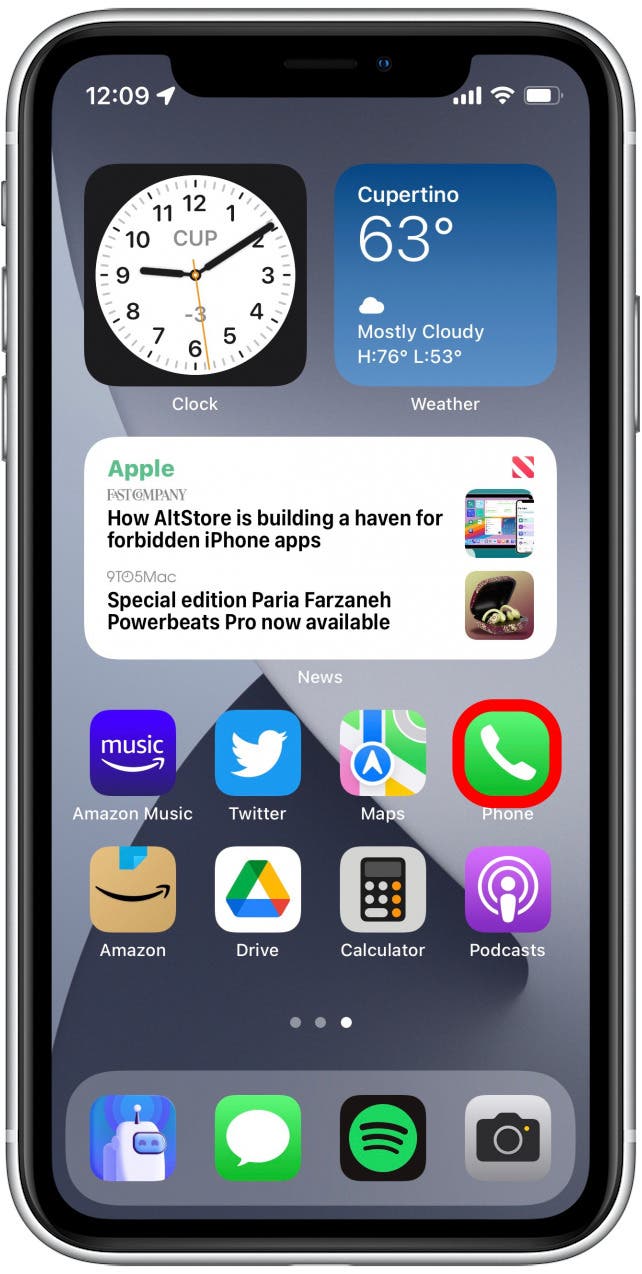Ouvrez l'application Téléphone.