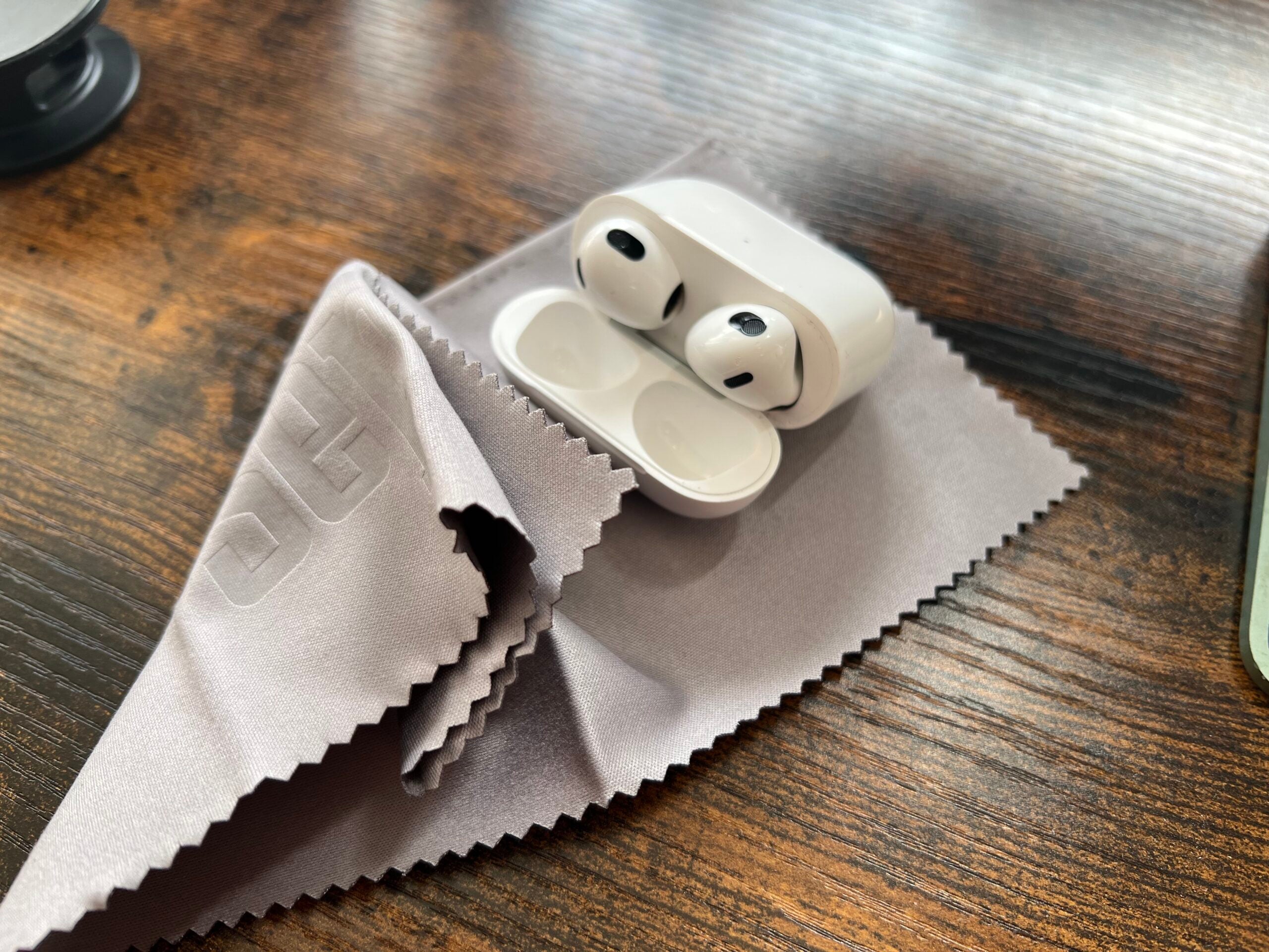 Comment nettoyer les AirPod Apple