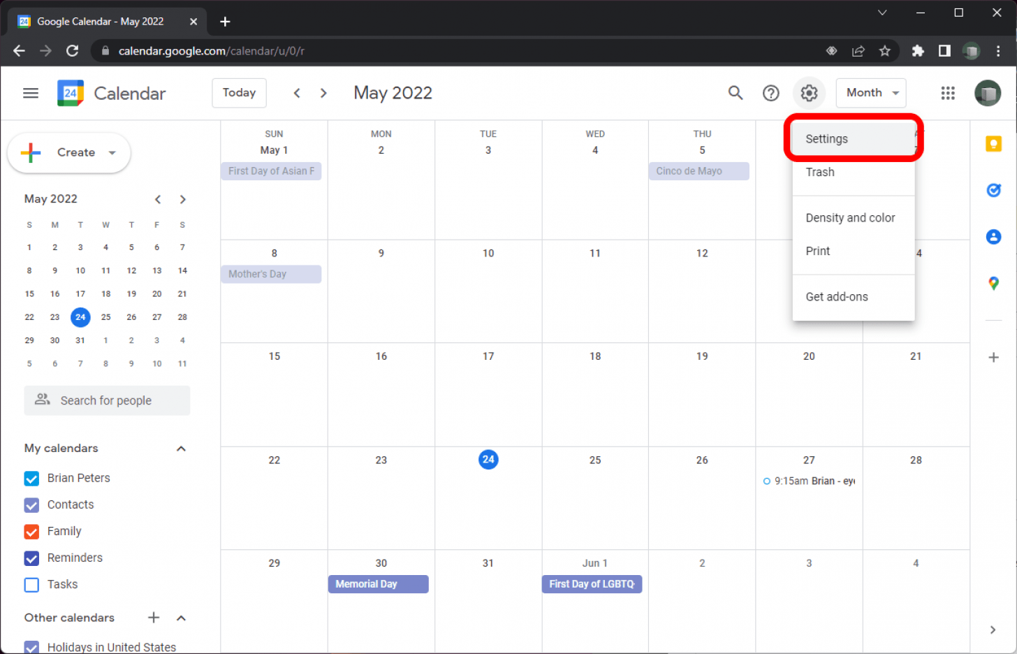 Google Agenda dans Chrome avec le menu d'engrenage des paramètres ouvert et l'option Paramètres cochée.