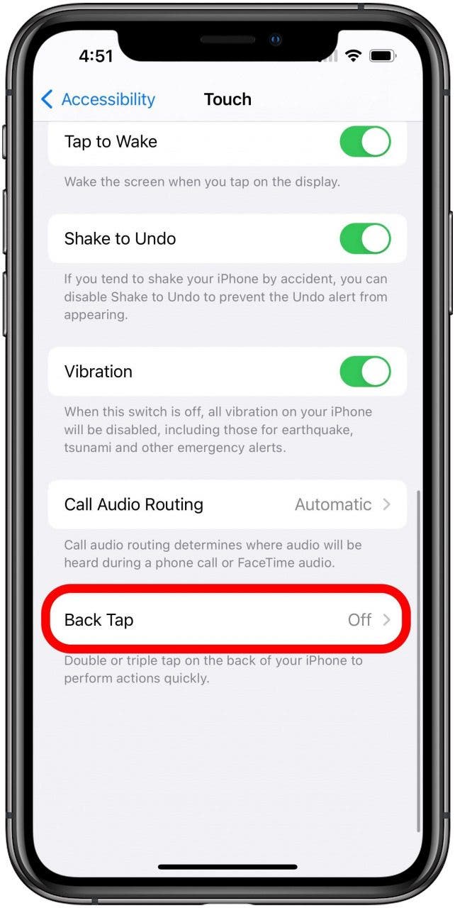 Appuyez sur l'écran des paramètres d'accessibilité avec l'option Back Tap marquée.