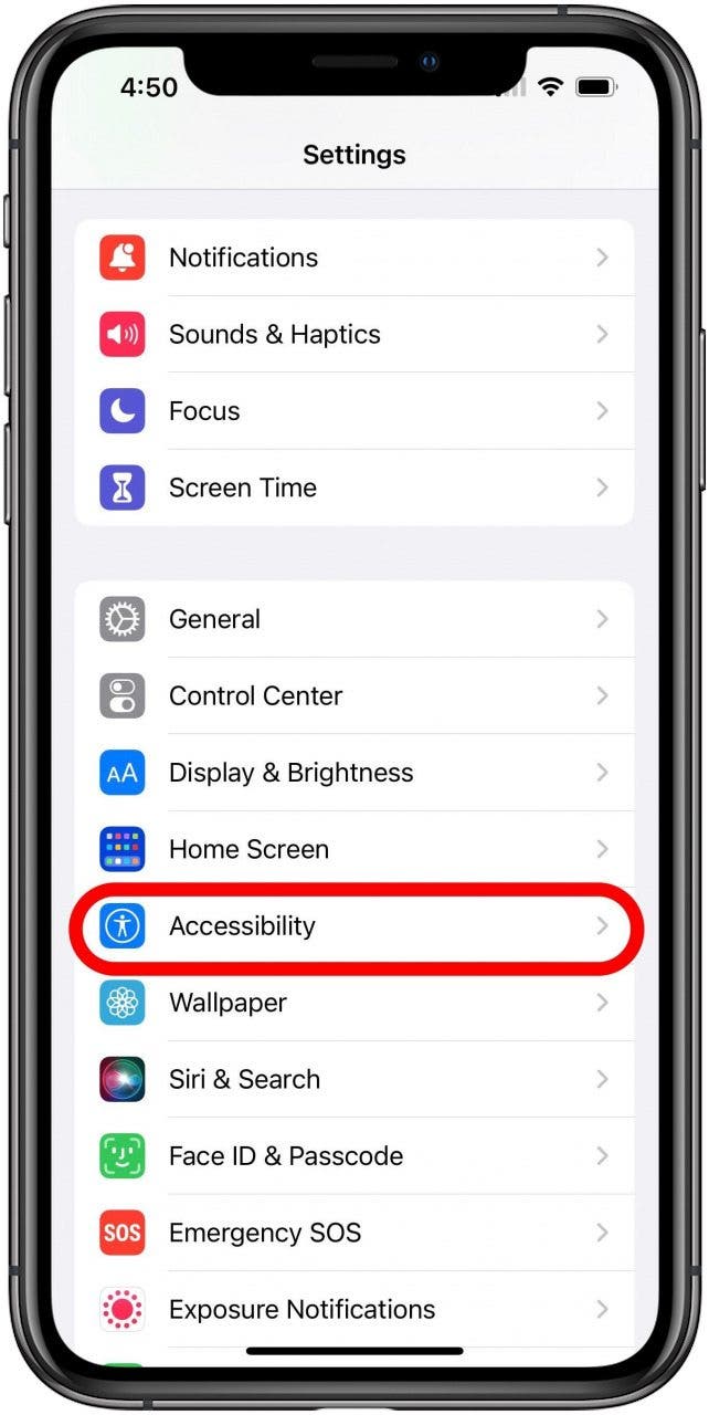 Écran Paramètres avec l'option Accessibilité cochée.
