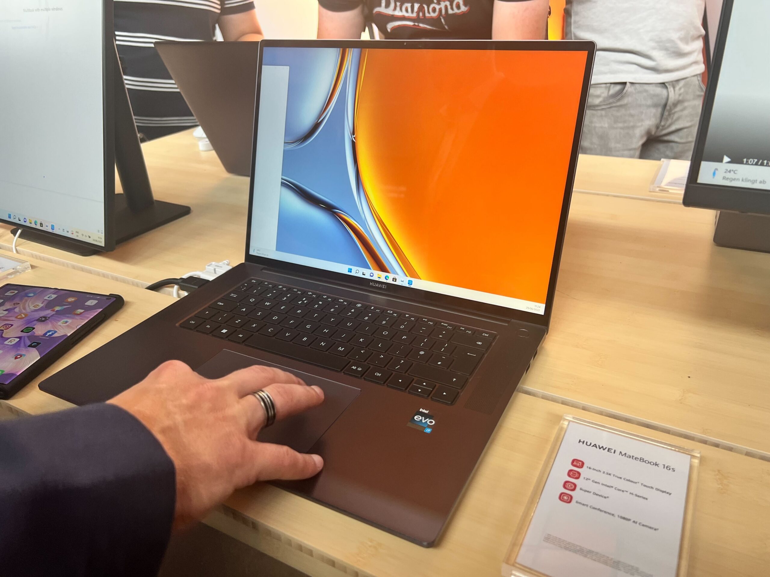 1656590178 Pratique test du Huawei MateBook 16s 2022