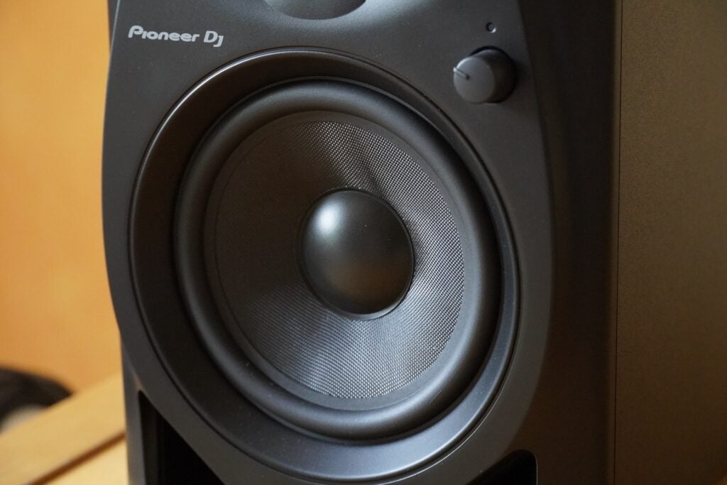 Haut-parleur de graves Pioneer DM-50D