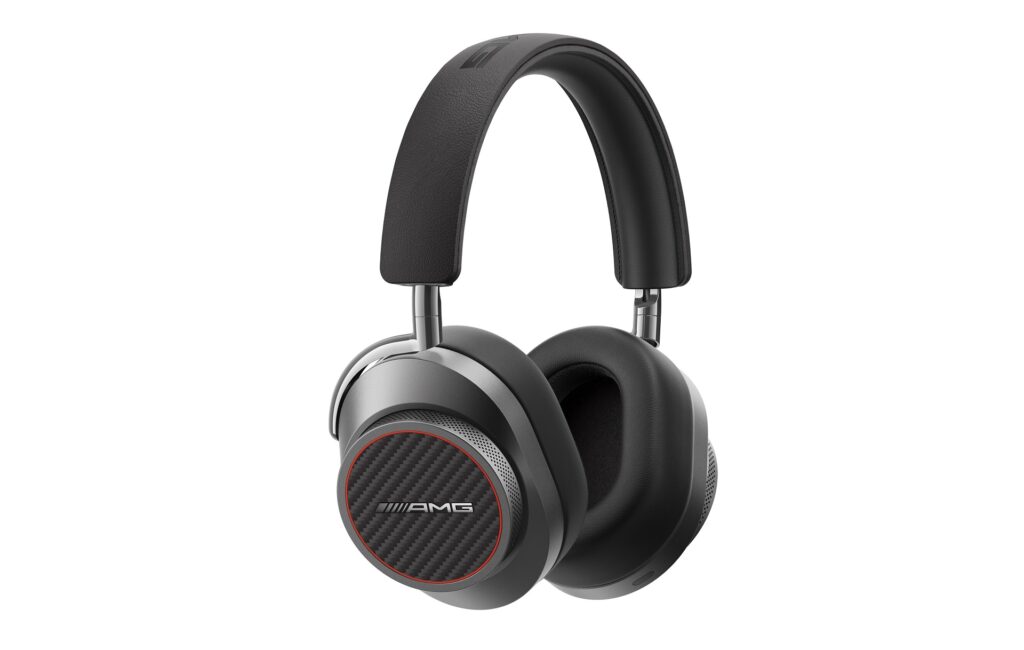 Casque Mercedes MW75