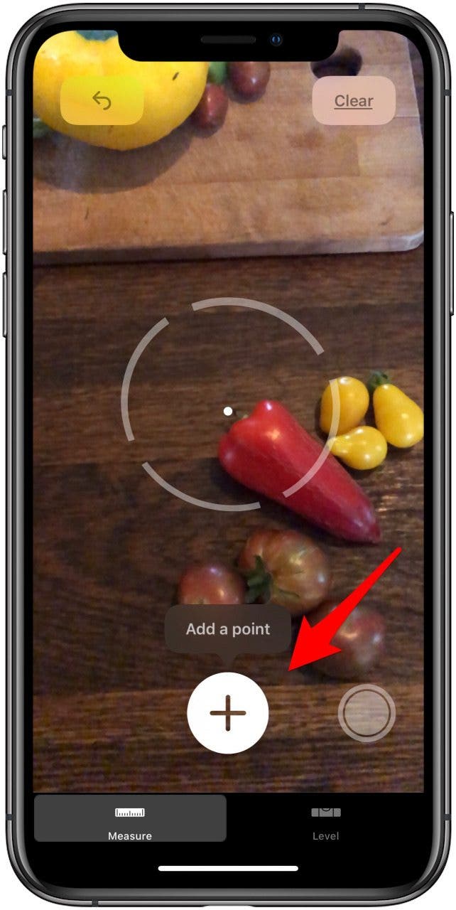 l'image montre que l'utilisateur appuie sur le signe plus pour commencer à mesurer