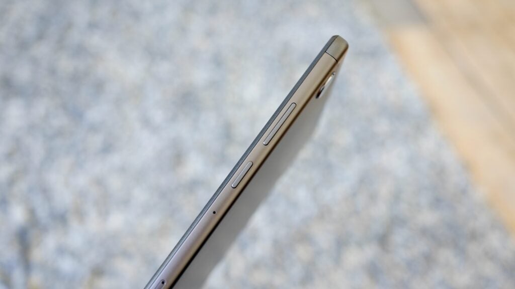 Les boutons de la Lenovo Tab M10 HD