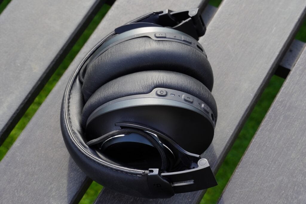 JBL Club One replié
