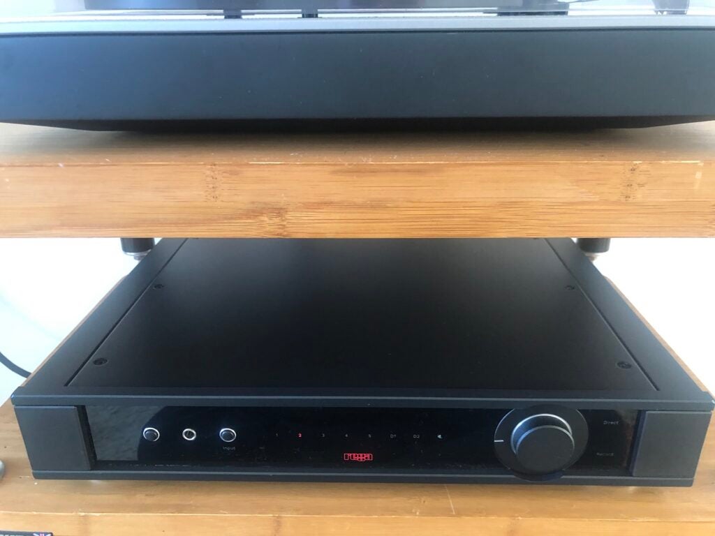 Rega Elicit mk5 sur rack