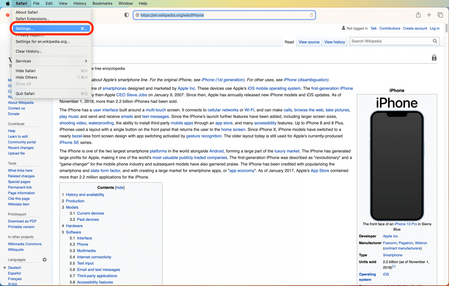Safari sous MacOS avec le menu Safari ouvert et l'option Paramètres cochée.