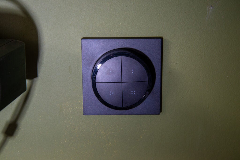Philips Hue Tap Dial sur le mur