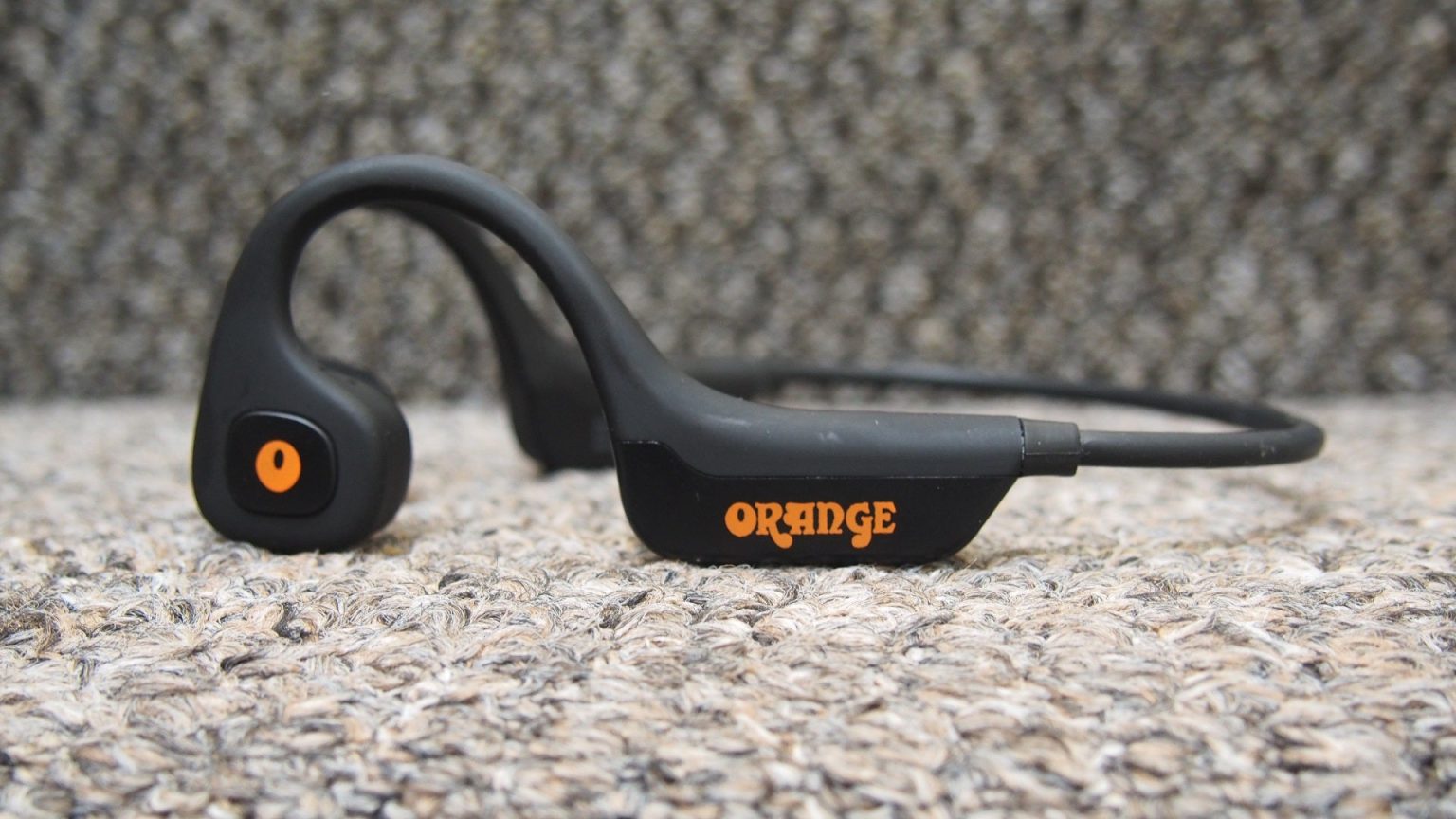 1662090498 Critique des Orange O Bones