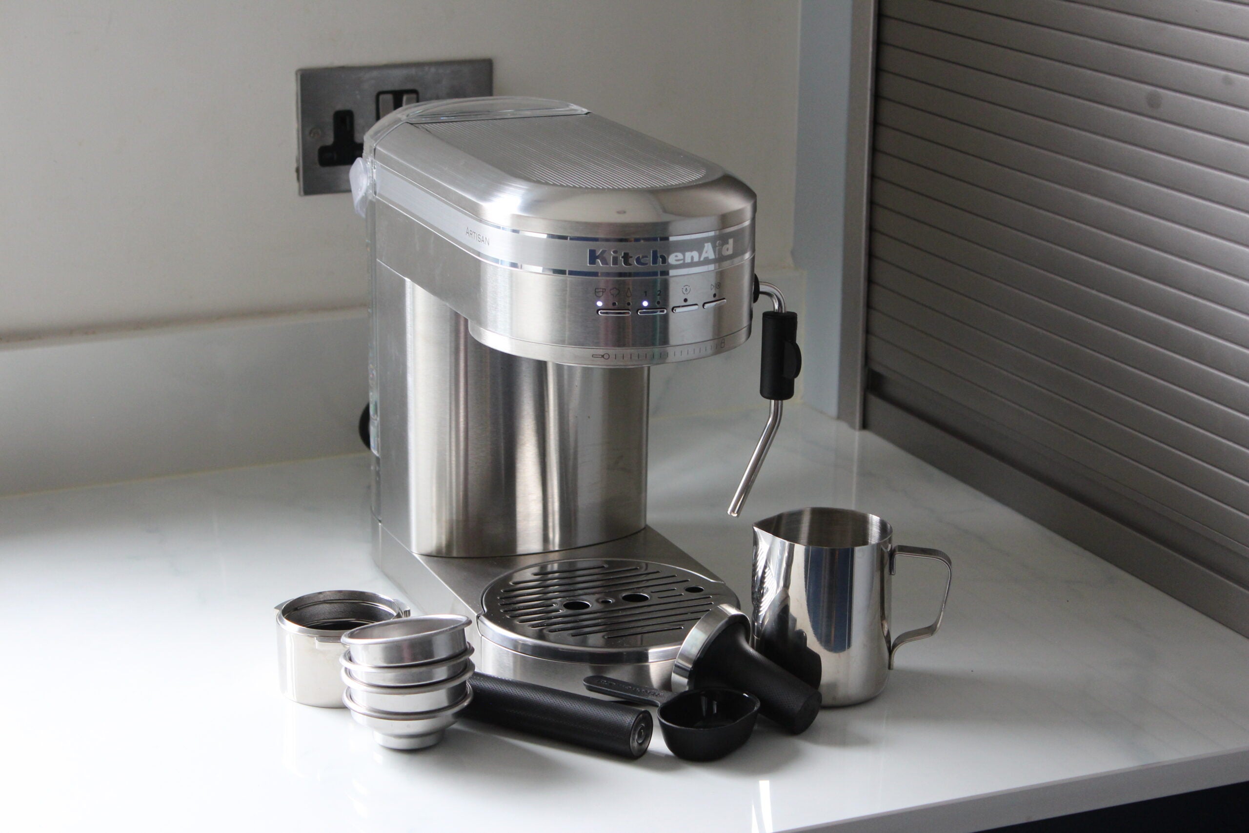 1662555621 Examen de la machine a expresso KitchenAid Artisan