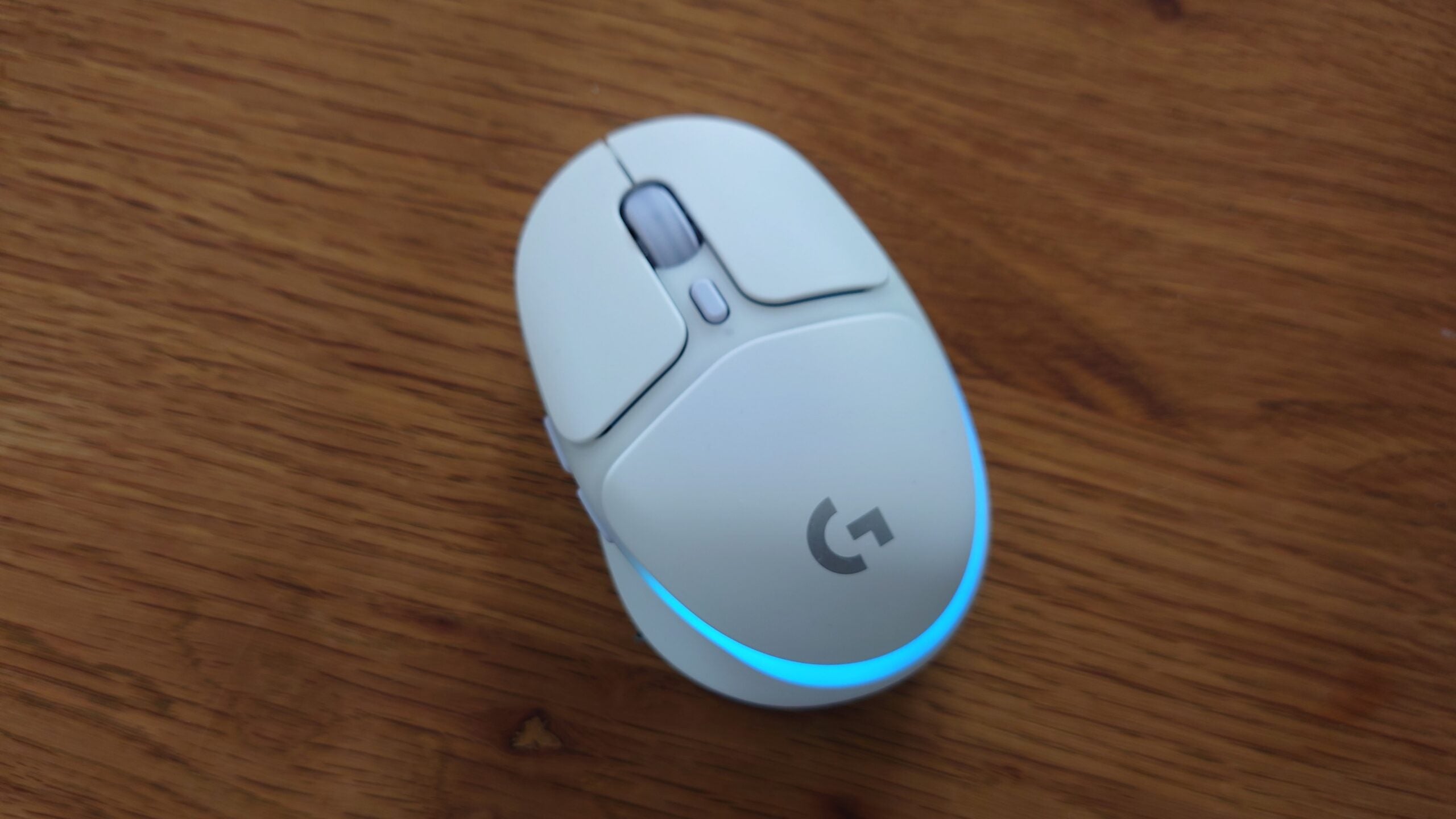 1663013781 Examen Logitech G705