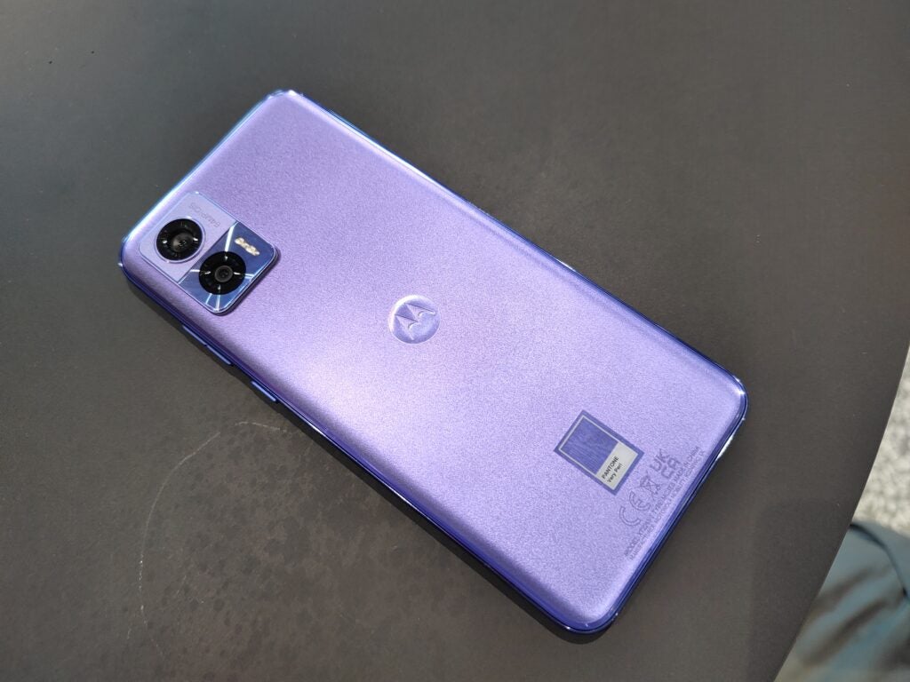 Panneau arrière du Motorola Edge 30 Neo