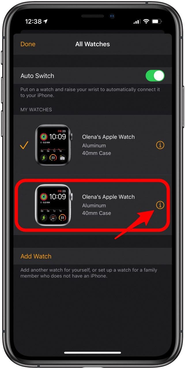 Sous Mes montres, identifiez la montre que vous souhaitez vendre et appuyez sur l'icône d'information.