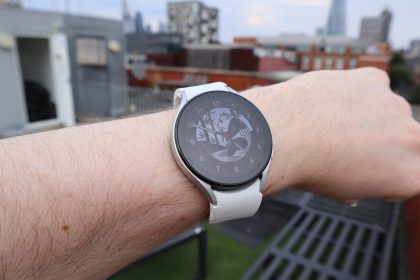 Comment installer lassistant Google sur la Samsung Galaxy Watch 5