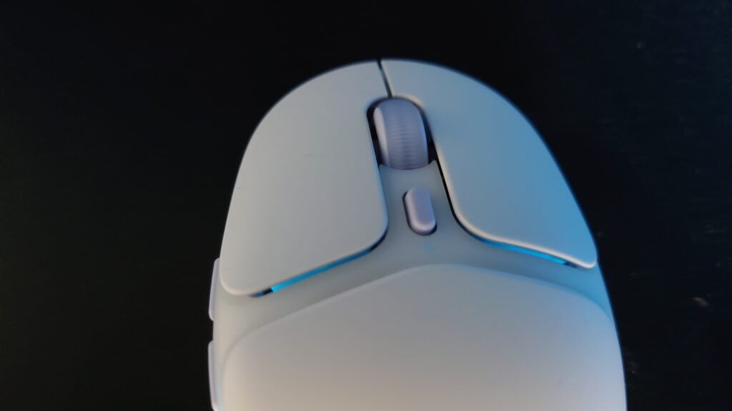 Les sélecteurs avant du Logitech G705