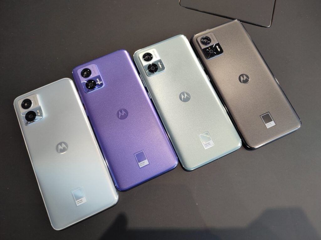 Couleurs du Motorola Edge 30 Neo
