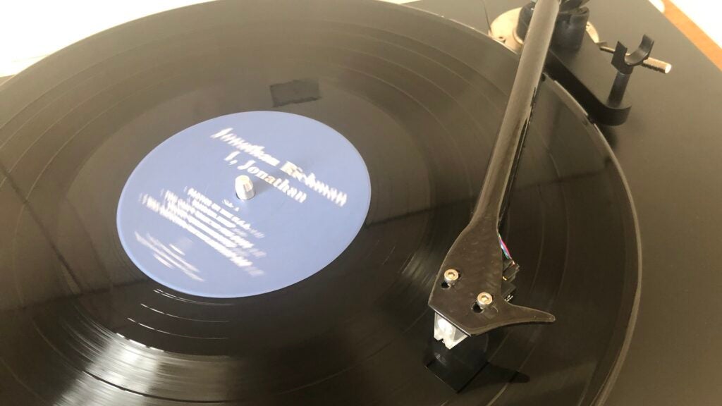 Tournage du disque principal de Pro-Ject Debut Pro