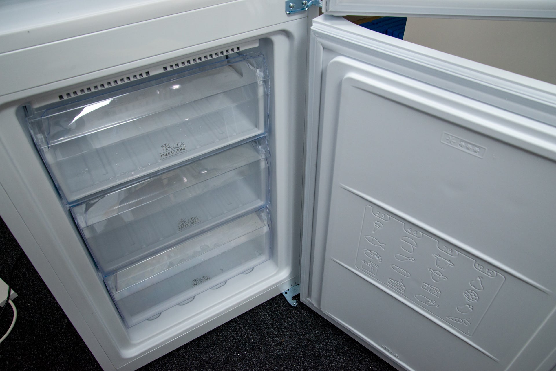 Congélateur Hotpoint H5X 820W