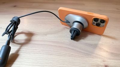 support belkin sur iphone avec cordon