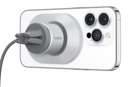 1669146982 Review Le chargeur de voiture MagSafe de Belkin apporte une