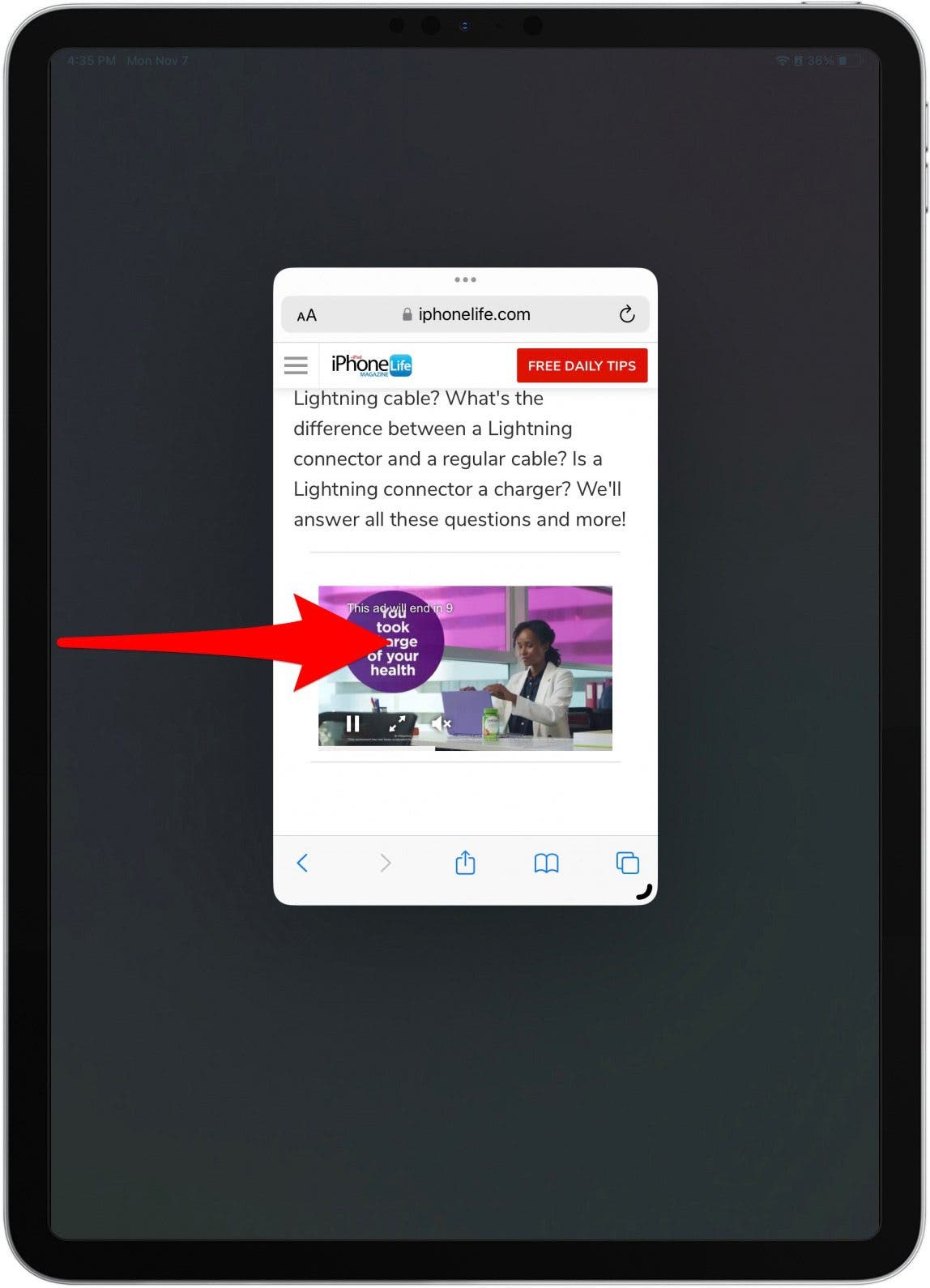 Ouvrez la barre latérale en glissant depuis le côté gauche de l'écran. Si vous utilisez votre iPad horizontalement, la barre latérale s'affichera automatiquement.
