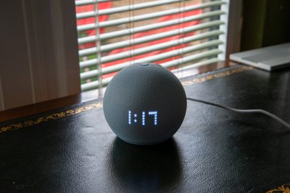 Examen dAmazon Echo Dot avec horloge 5e generation meilleur son