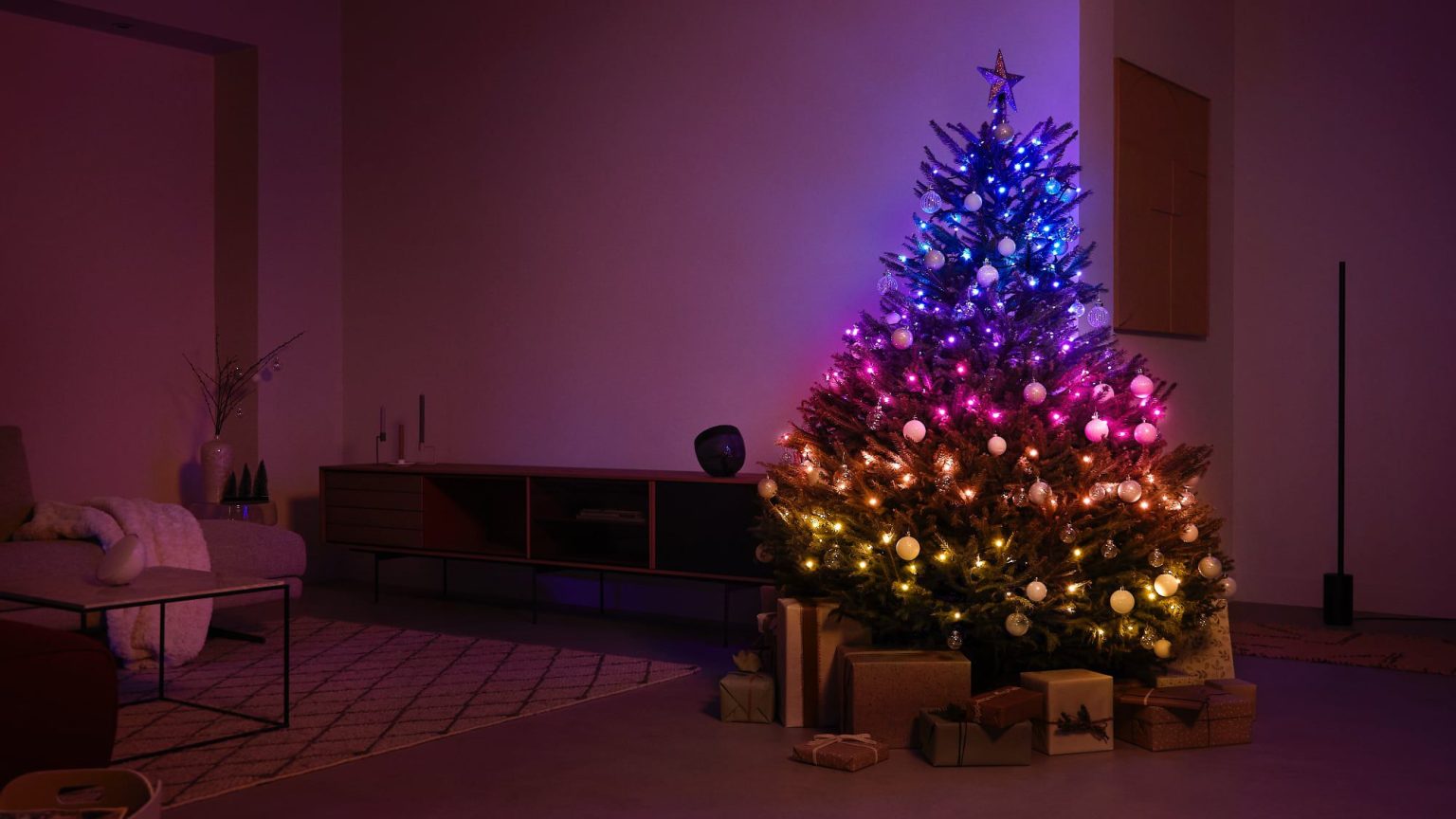 1669856904 Review Les lumieres Philips Hue Festavia sont cheres mais parfaites